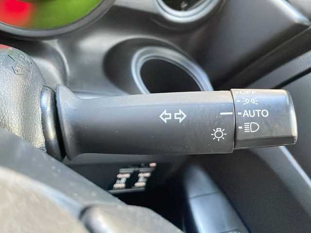 ホンダ Ｎ ＢＯＸ G SSパッケージ 静岡県 2015(平27)年 4.6万km プレミアムホワイトパール /純正ナビ/ワンセグTV//CD/DVD/Bluetooth//バックカメラ//両側パワースライドドア//衝突軽減ブレーキ//フロントシートヒーター//純正14インチAW//ステアリングスイッチ