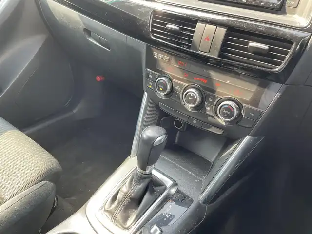 マツダ ＣＸ－５ XD 三重県 2014(平26)年 14.8万km ソウルレッドプレミアムメタリック 登録時147936km/純正ナビ/（AM/FM/TV/Bluetooth）/ワンセグTV/バックカメラ/ETC/ステアリングスイッチ/オートライト/純正アルミ/プッシュスタート