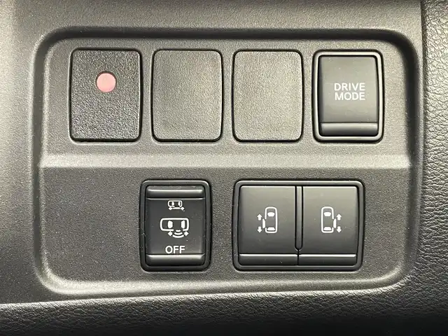 日産 セレナ e－パワー ハイウェイスター V 愛知県 2020(令2)年 4.1万km ブリリアントホワイトパール 純正１０型ナビ　純正後席モニター　禁煙車　セーフティパックＢ　プロパイロット　パーキングアシスト　全方位カメラ　ＢＳＭ　エマブレ　衝突軽減　追従クルコン　ハンズフリー両側パワスラ　ＬＥＤライト　フォグ