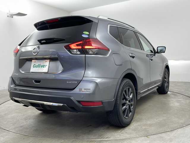 日産 エクストレイル ハイブリッド 20Xi 兵庫県 2020(令2)年 5.3万km ダークメタルグレー ・純正9インチナビ&TV&CD&SD&BT/・アラウンドビューモニター/・ビルトインETC/・エマージェンシーブレーキ/・プロパイロット/・レーンキープアシスト/・車線逸脱警報装置/・後側方車両検知警報/・移動物検知/・クロストラフィック/・フロントソナー/・リアソナー/・コーナリングスタビリティアシスト/・インテリジェントエンジンブレーキ/・パワーバックドア/・デジタルインナーミラー/・前席シートヒーター/・前席パワーシート/・カプロンシート/・保温保冷機能付きカップホルダー/・純正17インチアルミホイール/・LEDライト/・ステアリングリモコン/・ヘッドライトレベライザー/・電動格納ミラー/・純正フロアマット/・スマートキー/・スペアキー