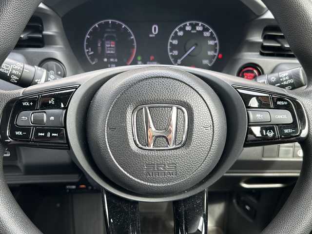 ホンダ ヴェゼル G 愛知県 2022(令4)年 1.7万km プレミアムサンライトホワイトパール 登録時走行距離16200km/純正9インチメモリナビ/(Bluetooth/フルセグTV/USB)/バックカメラ/ドラレコ前後/コーナーセンサー/ワイヤレス充電器/ホンダセンシング/衝突軽減アシスト/誤発信抑制機能/先行車発進告知/ロードサインアシスト/アダプティブクルーズコントロール/レーンキープアシスト/ビルドイン2.0ETC/電動パーキングブレーキ/オートホールド/ヘッドランプレベライザー/左側サイドアンダーミラー/スマートキー/(スペアキー×1)/取説/保証書