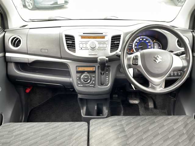 スズキ ワゴンＲ FX－LTD 大阪府 2016(平28)年 7.8万km スチールシルバーM 衝突軽減ブレーキ/盗難防止装置/ステアリングリモコン/オートライト/オートエアコン/プッシュスタート/12V電源/社外13インチアルミホイール/純正フロアマット/取扱説明書