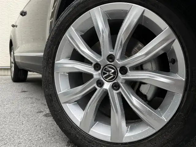 フォルクスワーゲン ＶＷ Ｔ－ロック TDI スポーツ 滋賀県 2022(令4)年 2.9万km グレーⅡ ワンオーナー/オートクルーズコントロール/ブラインドスポットモニター/横滑り防止システム/バックカメラ/レーンキープアシスト/駐車支援/アイドリングストップ/コーナーセンサー/リアトラフィックアラート/パークディスタンスコントロール/ａｐｐｌｅｃａｒｐｌａｙ/ドライブレコーダー/ETC
