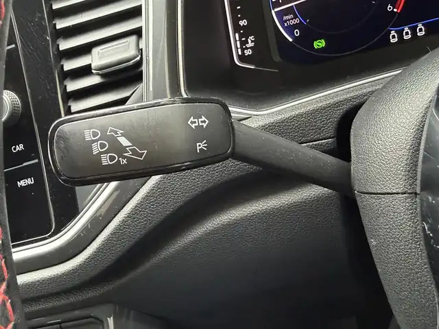 フォルクスワーゲン ＶＷ Ｔ－ロック TDI スポーツ 滋賀県 2022(令4)年 2.9万km グレーⅡ ワンオーナー/オートクルーズコントロール/ブラインドスポットモニター/横滑り防止システム/バックカメラ/レーンキープアシスト/駐車支援/アイドリングストップ/コーナーセンサー/リアトラフィックアラート/パークディスタンスコントロール/ａｐｐｌｅｃａｒｐｌａｙ/ドライブレコーダー/ETC