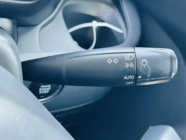 スズキ スペーシア X リミテッド 岡山県 2015(平27)年 6.4万km パールホワイト (株)IDOMが運営する【じしゃロン岡山店】の自社ローン対象車両になります。こちらは現金ご利用時の価格です。自社ローンご希望の方は別途その旨お申付け下さい。/社外ナビ/（ＢＴ／ＣＤ／ＤＶＤ／フルセグＴＶ）　/バックカメラ　/衝突軽減ブレーキ　/シートヒーター（運転席/助手席）　/両側パワースライドドア　/オートエアコン　/ＥＴＣ　/ドライブレコーダー　/ＨＩＤオートライト　/電動格納ミラー　/スマートキー　/フロアマット/プッシュスタート