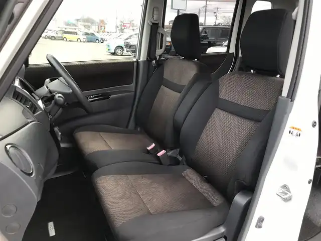 日産 ルークス ハイウェイスター アイドリングS 鳥取県 2013(平25)年 9.1万km スノーパールホワイト 社外ディスプレイオーディオ/CD/DVD/BT/片側パワースライドドア/キセノンヘットライト/フォグライト/オートライト/社外15インチアルミホイール/プッシュエンジンスタート/アイドリングストップ/スマートキー/フロアマット・ドアバイザー