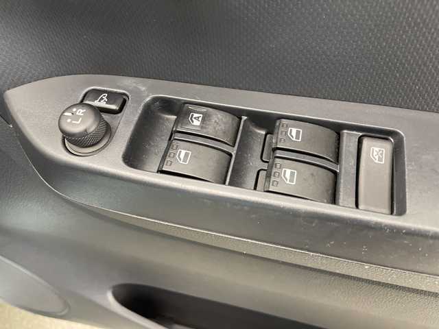 ダイハツ ミラ イース X リミテッド SAⅢ 宮崎県 2019(平31)年 2.8万km スカイブルーメタリック 禁煙車/衝突被害軽減ブレーキ/純正ナビTV/（NMZK-W68D/CD/DVD/Bluetooth/FMAM/フルセグTV)/純正バックカメラ/純正ドライブレコーダー/純正LEDオートライト/純正セキュリティアラーム/純正フロアマット/クリアランスソナー/オートマチックハイビーム/電動格納ミラー/ドアバイザー/WSRSエアバック/ABS/リモコンキー/スペアキー/新車時保証書/取扱い説明書