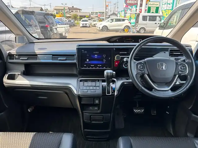 ホンダ ステップワゴン スパーダ クルスピセンシング 宮城県 2018(平30)年 5.4万km プレミアムスパークルブラックパール ホンダセンシング/●衝突軽減ブレーキ〈CMBS〉/●誤発進抑制機能/●歩行者事故低減ステアリング/●路外逸脱抑制機能/●ACC〈アダプティブ・クルーズ・コントロール〉/●LKAS〈車線維持支援システム〉/●先行車発進お知らせ機能/●標識認識機能/コーナーセンサー/純正11.6インチフリップダウンモニター（VM-185EN）/純正9インチナビ（VXM-187VFNi）/・CD/DVD/・Bluetooth/・フルセグTV/ビルトインETC/両側パワースライドドア/ハーフレザーシート/前席シートヒーター/革巻きステアリング/パドルシフト/ステアリングスイッチ/LEDヘッドランプ/フォグランプ/オートライト/スマートキー/プッシュスタート/スペアキー/電動格納ミラー/純正17インチAW/純正フロアマット/W/サイド/カーテンエアバッグ