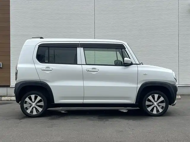 マツダ フレア クロスオーバー XG 秋田県 2017(平29)年 9.6万km ピュアホワイトP ４WD/純正ナビ/衝突軽減システム/フルセグ/バックカメラ/純正アルミ/スマートキー/前席シートヒーター/アイドリングストップ/ダウンヒルアシストコントロール/プッシュスタート/ETC/純正フロアマット/純正ドアバイザー/オートライト/オートエアコン/パワーステアリング/パワーウィンドウ/横滑り防止/盗難防止装置/電動格納ミラー/保証書/取扱説明書/記録簿