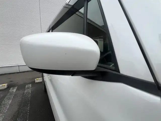 マツダ フレア クロスオーバー XG 秋田県 2017(平29)年 9.6万km ピュアホワイトP ４WD/純正ナビ/衝突軽減システム/フルセグ/バックカメラ/純正アルミ/スマートキー/前席シートヒーター/アイドリングストップ/ダウンヒルアシストコントロール/プッシュスタート/ETC/純正フロアマット/純正ドアバイザー/オートライト/オートエアコン/パワーステアリング/パワーウィンドウ/横滑り防止/盗難防止装置/電動格納ミラー/保証書/取扱説明書/記録簿