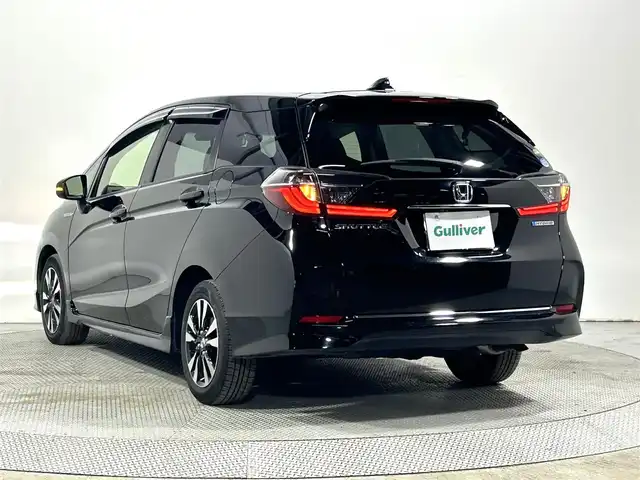 ホンダ シャトル ハイブリッド X ホンダセンシング 大阪府 2019(令1)年 3.9万km クリスタルブラックパール 社外ナビ(フルセグ/DVD再生/Bluetooth) バックカメラ ETC 衝突軽減 レーダークルコン レーンアシスト ハーフレザー シートヒーター パドルシフト スマートキー Pスタート