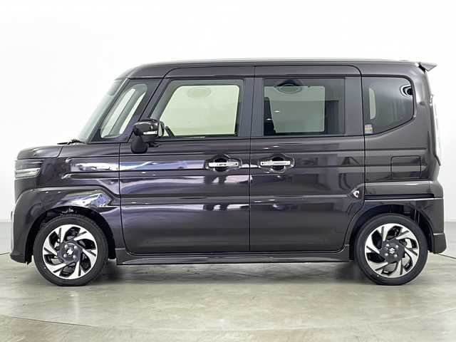 スズキ スペーシア カスタム HYBRID XS ターボ 道央・札幌 2024(令6)年 0.1万km未満 アーバンブラウンパールメタリック ・両側パワースライドドア/・デュアルセンサーブレーキサポート/・誤発進抑制機能/・後方誤発進抑制機能/・低速時ブレーキサポート/・パーキングセンサー/・車線逸脱警報機能/・車線逸脱抑制機能/・ふらつき警報機能/・発進お知らせ機能/・標識認識機能/・ヘッドアップディスプレイ/・アダプティブクルーズコントロール/・車線維持支援機能/・アイドリングストップ/・電動パーキングブレーキ/・前席シートヒーター/・ハーフレザーシート/・ステアリングヒーター/・革巻きステアリング/・パドルシフト/・ドアミラーヒーター/・ステアリングスイッチ/・プッシュスタート/・LEDヘッドライト/・ヘッドライトレベライザー/・オートライト/・オートマチックハイビーム/・スマートキー