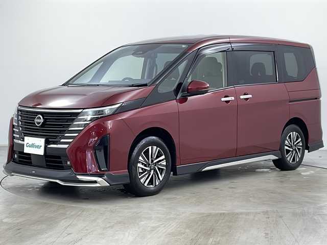 日産 セレナ e－4ORCE ハイウェイスターV 道央・札幌 2024(令6)年 0.3万km 赤 ・4WD/・純正ナビ&フルセグTV&BT/・全方位カメラ/・プロパイロット/・インテリジェントエマージェンシーブレーキ/・前方衝突予測警報/・車線逸脱防止支援システム/・車線逸脱警報/・後側方衝突防止支援システム/・後側方車両検知警報/・フロント&バックソナー/・デジタルインナーミラー/・前席シートヒーター/・ステアリングヒーター/・ステアリングスイッチ/・置くだけ充電/・ビルトインETC/・LEDヘッドライト/・オートライト/・オートマチックハイビーム/・スマートキー/・スペアキー/・スマートキー