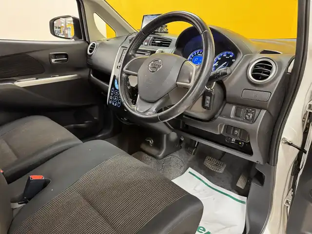 日産 デイズ ハイウェイスターX 群馬県 2013(平25)年 7.8万km ホワイトパール バックカメラ/HIDヘッドライト/フォグランプ/純正14インチAW/オートリトラクタブルミラー/オートエアコン/アイドリングストップ/スマートキー/ETC