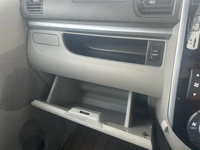 ダイハツ タント X 東京都 2015(平27)年 9.9万km パールホワイトⅢ 純正メモリナビ（NSZN-W65DB）/・Bluetooth/TV/CD/DVD/USB/ドライブレコーダー（DRV-325）/アイドリングストップ/横滑り防止装置/盗難防止装置/パワースライドドア/オートライト/オートエアコン/純正14インチアルミホイール/スペアキー1本/ETC/取扱説明書/保証書