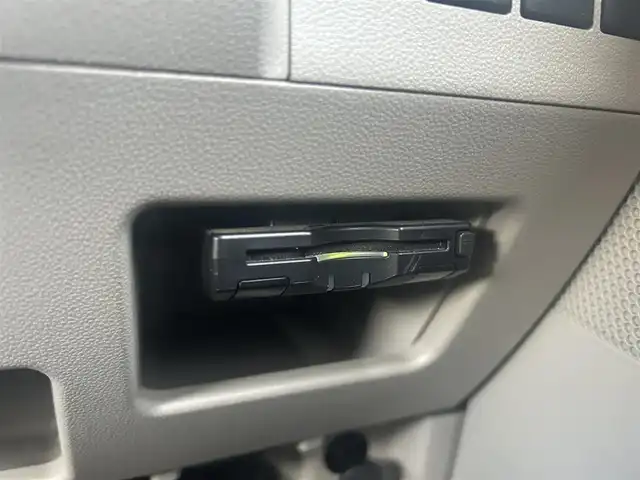 ダイハツ タント X 東京都 2015(平27)年 9.9万km パールホワイトⅢ 純正メモリナビ（NSZN-W65DB）/・Bluetooth/TV/CD/DVD/USB/ドライブレコーダー（DRV-325）/アイドリングストップ/横滑り防止装置/盗難防止装置/パワースライドドア/オートライト/オートエアコン/純正14インチアルミホイール/スペアキー1本/ETC/取扱説明書/保証書