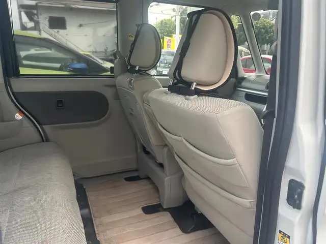 ダイハツ タント X 東京都 2015(平27)年 9.9万km パールホワイトⅢ 純正メモリナビ（NSZN-W65DB）/・Bluetooth/TV/CD/DVD/USB/ドライブレコーダー（DRV-325）/アイドリングストップ/横滑り防止装置/盗難防止装置/パワースライドドア/オートライト/オートエアコン/純正14インチアルミホイール/スペアキー1本/ETC/取扱説明書/保証書