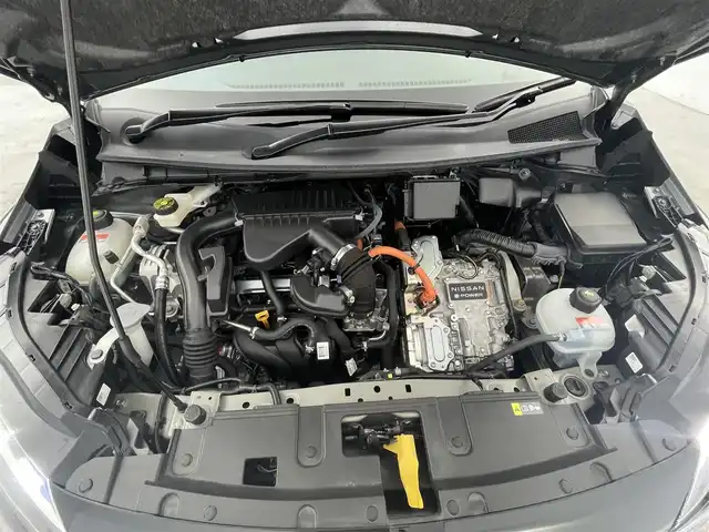 日産 オーラ ニスモ 群馬県 2024(令6)年 1.7万km ダークメタルグレー/スーパーブラック2トーン ・プロパイロット/・インテリジェントクルーズコントロール/・インテリジェントエマージェンシーブレーキ/・アラウンドビューモニター/・Cポート給電/・USBポート/・純正フルエアロ/・純正ホイール/・純正ドライブレコーダー/・純正ETC2.0 /・デジタルルームミラー/・純正メーカーオプションナビ/・Bluetooth/・SD/・純正フロアマット/・プッシュスタート/・スペアキー×２本/・LEDヘッドライト