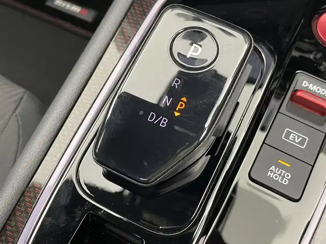 日産 オーラ ニスモ 群馬県 2024(令6)年 1.7万km ダークメタルグレー/スーパーブラック2トーン ・プロパイロット/・インテリジェントクルーズコントロール/・インテリジェントエマージェンシーブレーキ/・アラウンドビューモニター/・Cポート給電/・USBポート/・純正フルエアロ/・純正ホイール/・純正ドライブレコーダー/・純正ETC2.0 /・デジタルルームミラー/・純正メーカーオプションナビ/・Bluetooth/・SD/・純正フロアマット/・プッシュスタート/・スペアキー×２本/・LEDヘッドライト