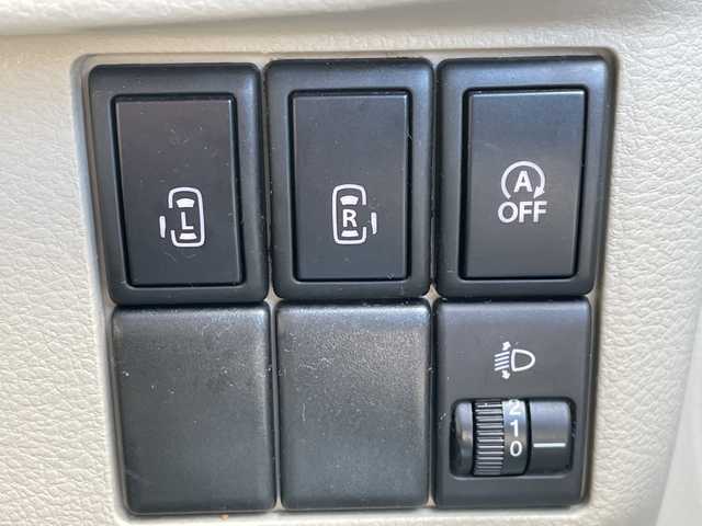 スズキ スペーシア X 青森県 2014(平26)年 11.7万km フィズブルーパールメタリック/ホワイト ４WD/社外ディスプレイオーディオ/ワンセグ/CD/DVD/D席シートヒーター/純正フロアマット/プッシュスタート/スマートキー/両側パワースライドドア