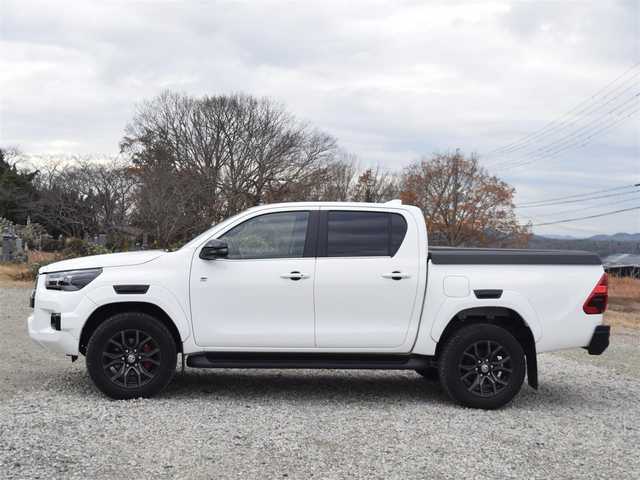 トヨタ ハイラックス Z GRスポーツ 兵庫県 2023(令5)年 1.7万km スーパーホワイトⅡ 純正ナビ/全方位カメラ/トノカバー/ETC/ドライブレコーダー前後/トヨタセーフティセンス/パドルシフト/レーダークルーズコントロール/ステアリングリモコン/スマートキー/純正アルミホイール/LEDヘッドライト