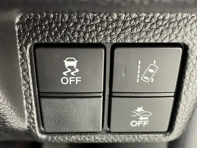 ホンダ Ｎ ＢＯＸ カスタム G L ターボ ホンダセンシング 熊本県 2017(平29)年 5.1万km シャイニンググレーM 禁煙車/純正ナビ（CD・DVD・ワンセグ・BT・USB）/レーダークルーズコントロール/ETC/バックカメラ/社外前後ドライブレコーダー/両側パワースライドドア/前後クリアランスソナー/衝突軽減ブレーキ/レーンキープアシスト/横滑り防止/アイドリングストップ/ハーフレザーシート/純正フロアマット/純正１５インチAW/オートライト/LEDヘッドライト/フォグライト/スマートキー/プッシュスタート/スペアキー1本