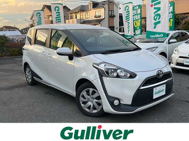 トヨタ シエンタ X 東京都 2017(平29)年 9万km ホワイトパールクリスタルシャイン ワンオーナー/純正ナビ【Bluetooth接続可、フルセグTV、CD】/片側パワースライドドア/社外フロアマット/三列シート/ウォークスルー/チップアップシート/アイドリングストップ/レーンキープアシスト/衝突被害軽減システム/横滑り防止装置/盗難防止装置/ABS/ETC/Wエアバッグ/リモコンキー/スペアキー1本