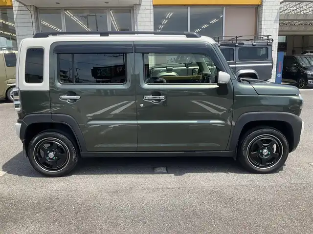 スズキ ハスラー Jスタイル Ⅱ 滋賀県 2023(令5)年 4.1万km クールカーキパールメタリック/ソフトベージュメタリック 車検8年6月まで/純正スマートフォン連携メモリーナビゲーション/・Bluetooth・フルセグTV /　Apple CarPlay対応/全方位カメラ/スズキセーフティーサポート/アダプティブクルーズコントロール（ACC）/パーキングコーナーセンサー/シートヒーター（D席/N席）/LEDヘッドライト/ETC/革巻きステアリング/革調社外シートカバー/社外15AW/保証書/取扱説明書