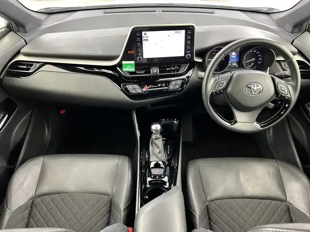 トヨタ Ｃ－ＨＲ G モード ネロ セーフティプラス 愛知県 2020(令2)年 5.5万km ホワイトパールクリスタルシャイン 禁煙車/純正8インチナビ/（AM/FM/USB/Bluetooth）/全方位カメラ/トヨタセーフティセンス/・衝突軽減ブレーキ/・レーンキープアシスト/・オートマチックハイビーム/・レーダークルーズコントロール/ブラインドスポットモニター/ETC/ドライブレコーダー/シートヒーター/スマートキー/プッシュスタート/LEDヘッドライト/フロントフォグランプ/純正18インチアルミホイール/純正フロアマット/横滑り防止装置