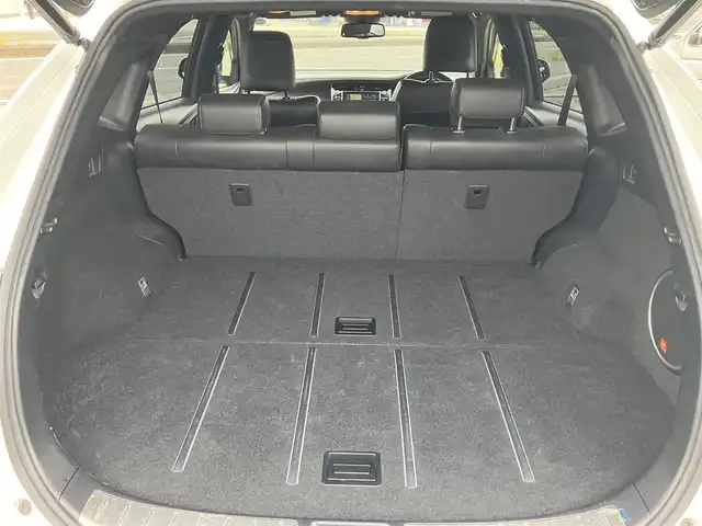 トヨタ ハリアー ハイブリッド プレミアム アドバンスド スタイルモーヴ 広島県 2015(平27)年 15.1万km ホワイトパールクリスタルシャイン ワンオーナー/メーカナビ・フルセグTV/ハーフレザーシート/パワーシート・シートヒーター/パノラミックビューモニター/プリクラッシュセーフティー/LEDオートライト/JBLサウンドシステム/パワーバックドア/クルーズコントロール/スマートキー