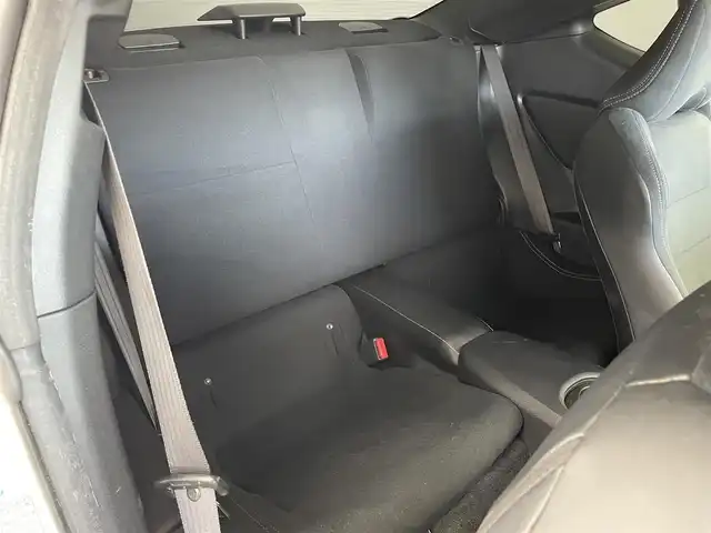 トヨタ ８６ GT 埼玉県 2018(平30)年 3.2万km クリスタルホワイトパール TRDエアロ/社外ナビ/(CD/DVD/Bluetooth/フルセグ)/バックカメラ/クルーズコントロール/スマートキー/ETC/純正フロアマット/純正17インチアルミホイール