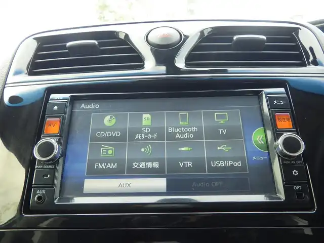 日産 セレナ HWS S HV Vエアロ+Sefty 千葉県 2015(平27)年 3.9万km ブルームーンホワイトP エマージェンシーブレーキ/クルーズコントロール/両側パワースライドドア/純正メモリーナビ/地デジTV/【DVD/CD再生機能　Bluetooth接続】/アラウンドビューモニター/フリップダウンモニター/ドライブレコーダー/革巻きステアリング/ETC/LEDヘッドライト/フォグライト/ウインカーミラー/コーナーセンサー/純正16インチアルミホイル/インテリジェントキー