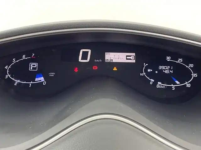 日産 セレナ HWS S HV Vエアロ+Sefty 大阪府 2015(平27)年 3.9万km ブルームーンホワイトP セーフティシステム/　・踏み間違い衝突防止アシスト/　・アラウンドビューモニター/　・セーフティパックA/純正メモリーナビ/地デジTV/【DVD/CD再生機能　Bluetooth接続】/LEDヘッドライト/オートライト/両側PSD/電格ミラー/スマートキー/フロアマット/プッシュスタート