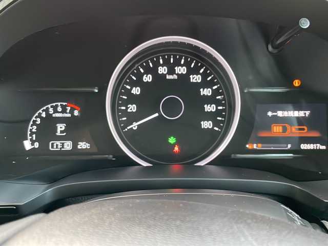 ホンダ シャトル G ホンダセンシング 秋田県 2022(令4)年 2.7万km ルナシルバーM ・4WD/・ボタンスターター/・純正ナビ/・TV/・CD/・DVD/・Bluetooth/・バックモニター/・パワーウィンドウ/・フルフラットシート/・AAC/・アイドリングストップ/・ABS/・横滑り防止装置/・レーンキープアシスト/・オートライト/・衝突軽減システム