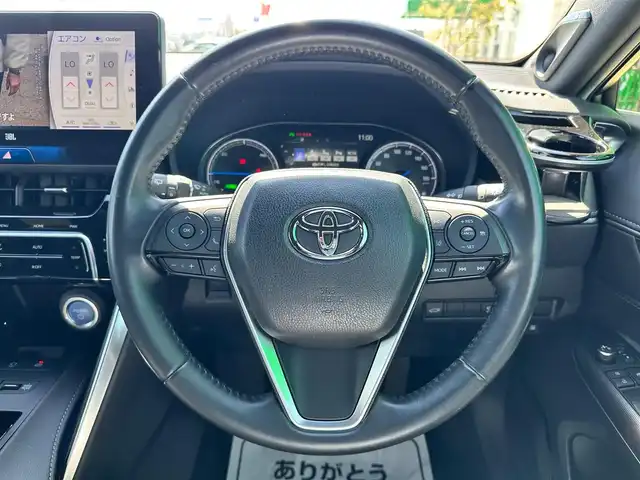 トヨタ ハリアー ハイブリッド Z 宮城県 2021(令3)年 5.5万km ホワイトパールクリスタルシャイン モデリスタエアロ（F/S/R）/セーフティセンス/・プリクラッシュセーフティ/・レーントレーシングアシスト/・レーダークルーズコントロール/・アダプティブハイビームシステム/・ロードサインアシスト/ブラインドスポットモニター/パーキングサポートブレーキ（前後方静止物/後方接近車両）/デジタルインナーミラー/カラーヘッドアップディスプレイ/TコネクトSDナビゲーションシステム/・12.3インチディスプレイ/・SDナビ/・Bluetooth/・AppleCarPlay/AndroidAuto/・フルセグTV/パノラミックビューモニター/ビルトインETC2.0/ハンズフリーパワーバックドア/ハーフレザーシート/パワーシート/革巻きステアリング/ステアリングスイッチ/電動パーキングブレーキ/ブレーキホールド/LEDヘッドランプ/フォグランプ/オートライト/スマートキー＆プッシュスタート/スペアキー/電動格納ミラー/純正19インチAW/純正フロアマット/W/サイド/カーテンエアバッグ