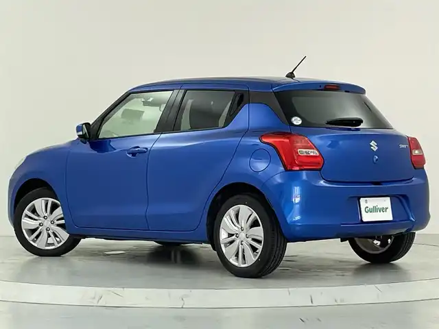 スズキ スイフト XL 大阪府 2017(平29)年 4.3万km スピーディーブルーM 禁煙車/衝突軽減ブレーキ/　・誤発進抑制機能/　・車線逸脱抑制機能/社外メモリーナビ[AVIC-RZ300]/　CD/DVD/AM/FM/ワンセグ/Bluetooth/バックカメラ/オートライト/フォグランプ/ライトレベライザー/レーダークルーズコントロール/スマートキー/ETC/純正フロアマット/パドルシフト/MTモード付AT