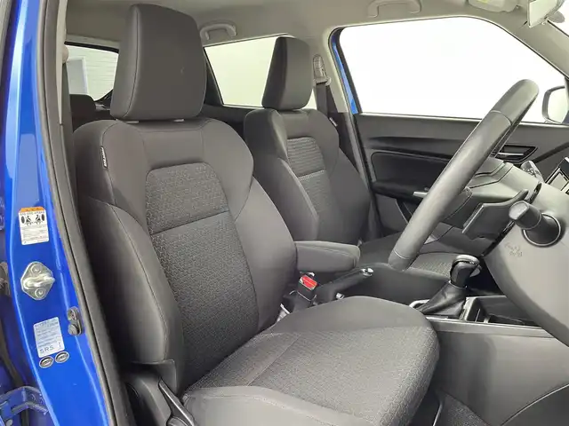 スズキ スイフト XL 大阪府 2017(平29)年 4.3万km スピーディーブルーM 禁煙車/衝突軽減ブレーキ/　・誤発進抑制機能/　・車線逸脱抑制機能/社外メモリーナビ[AVIC-RZ300]/　CD/DVD/AM/FM/ワンセグ/Bluetooth/バックカメラ/オートライト/フォグランプ/ライトレベライザー/レーダークルーズコントロール/スマートキー/ETC/純正フロアマット/パドルシフト/MTモード付AT