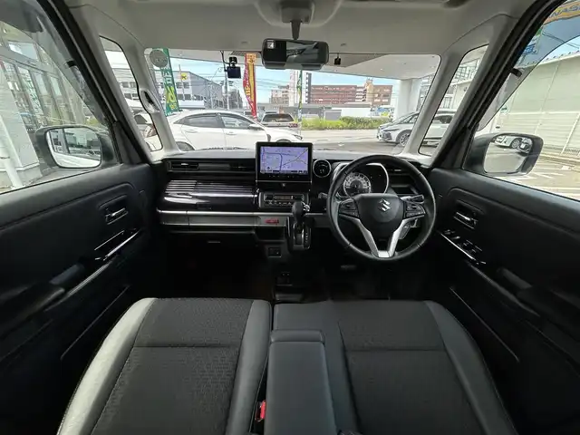 スズキ スペーシア カスタム HYBRID XS 福岡県 2022(令4)年 2.7万km ピュアホワイトパール/ブラック2トーン 禁煙車/ワンオーナー/メーカーナビ/フルセグtv/FM/AM/Bluetooth/USB/DVD/CD/全方位カメラ/バックカメラ/両側電動スライドドア/追従式クルーズコントロール/レーンキープアシスト/衝突被害軽減ブレーキ/レーンキープアシスト/コーナーセンサー/LEDヘッドライト/オートライト/ヘッドアップディスプレイ/純正アルミホイール/ステアリングスイッチ/前後ドライブレコーダー/革巻きステアリング/スペアキー/保証書/取扱説明書