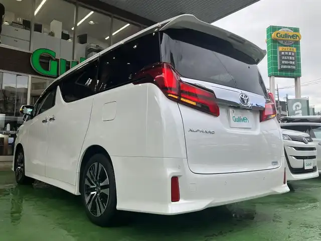トヨタ アルファード S Cパッケージ 神奈川県 2021(令3)年 1.7万km ホワイトパールクリスタルシャイン ワンオーナー//禁煙車//純正ディスプレイオーディオ//TVキット//TVキャンセラー//純正フリップダウンモニター//両側パワースライドドア//フルセグ//パワーバックドア//パワーシート//シートヒーター//エアーシート//シートベンチレーション//バックカメラ//トヨタセーフティセンス//3眼LEDヘッドランプ//シーケンシャルターンランプ//ビルトインETC//レーダークルーズ//オートハイビーム//ステアリイングヒーター//横滑り防止//クリアランスソナー//ウッドコンビステアリング//ステアリングスイッチ//USB端子