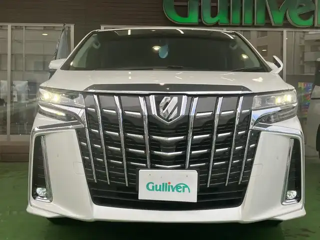 トヨタ アルファード S Cパッケージ 神奈川県 2021(令3)年 1.7万km ホワイトパールクリスタルシャイン ワンオーナー//禁煙車//純正ディスプレイオーディオ//TVキット//TVキャンセラー//純正フリップダウンモニター//両側パワースライドドア//フルセグ//パワーバックドア//パワーシート//シートヒーター//エアーシート//シートベンチレーション//バックカメラ//トヨタセーフティセンス//3眼LEDヘッドランプ//シーケンシャルターンランプ//ビルトインETC//レーダークルーズ//オートハイビーム//ステアリイングヒーター//横滑り防止//クリアランスソナー//ウッドコンビステアリング//ステアリングスイッチ//USB端子