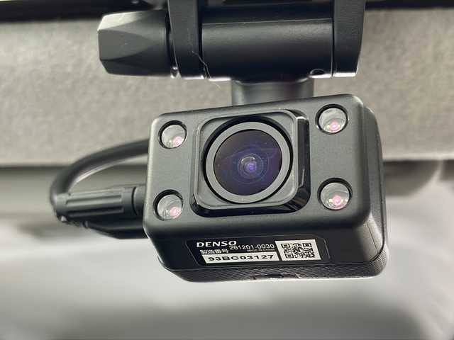 ダイハツ ミラ イース L SAⅢ 新潟県 2020(令2)年 1.4万km ホワイト カロッツェリアメモリナビ/　Bluetooth/USB/前方ドライブレコーダー/前後コーナーセンサー/衝突被害軽減ブレーキ/レーンキープアシスト/オートマチックハイビーム/横滑り防止装置/禁煙車