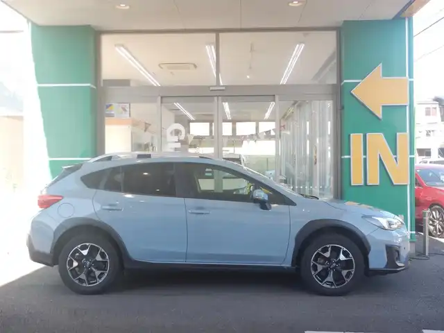 スバル インプレッサ ＸＶ 2．0i－L アイサイト 静岡県 2018(平30)年 5.3万km クールグレーカーキ ワンオーナー/4WD/ルーフレール/純正ウイングレット（ブラック）/アイサイトver.3/・衝突軽減ブレーキ/・車線逸脱警報/・アクティブレーンキープ/・追従機能付きクルーズコントロール/・誤発進、誤後進抑制制御/・先行車発進お知らせ/クリアランスソナー /ブラインドスポットモニター/ステアリングレスポンシブヘッドライト/DIATONE SOUNDナビ/・NR-MZ300-BIN/・フルセグ/・DVD再生/・CD再生/・Bluetooth/・SD/バックカメラ/純正ドライブレコーダー/MTモードAT/パドルシフト/左右独立型オートエアコン/ビルトインETC2.0/本革巻きステアリング/SIドライブ/Xモード/ヒルホールド機能/ISOFIX/アイドリングストップ/オートライト/純正LEDヘッドライト/フォグライト/リアフォグライト/オートワイパー/オートリトラミラー/ウインカーミラー/前オートウインドウ/純正フロアマット/プッシュスタート/スマートキー×2/取扱説明書/新車保証書