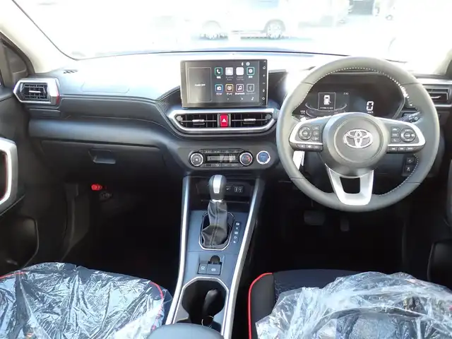 トヨタ ライズ Z 千葉県 2025(令7)年 0.1千km ブラックマイカメタリック/シャイニングホワイトパール 登録済未使用車/純正9インチディスプレイオーディオ/・Appie Car Play/Android Auto/・Bluetooth/AM/FM/フルセグTV/パノラミックビューモニター/バックカメラ/USB端子/HDMI端子/電動パーキングブレーキ/前席シートヒーター/スマートアシスト/・衝突回避支援ブレーキ機能/・衝突警報機能/・車線逸脱警報機能/車線逸脱抑制制御機能/・ふらつき警報/・路外逸脱警報/・ブレーキ制御付誤発進抑制機能/・先行車発進お知らせ機能/アダプティブクルーズコントロール/S-PDL（スマートペダル）/オートライト/LEDヘッドライト/フォグライト/ステアリングスイッチ/プッシュスタート/スマートキー2本/純正17インチAW/純正フロアマット/ウィンカーミラー/電動格納ミラー/取扱説明書/保証書/ディスプレイオーディオ取扱説明書