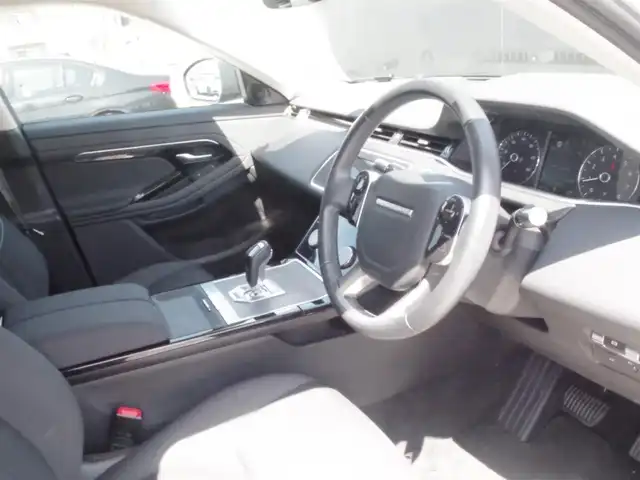 ランドローバー レンジローバーイヴォーク 岩手県 2019(令1)年 3.6万km フジホワイト AEB/LKA/BSM/ACC/純正ナビ/フルセグTV/全方位カメラ/パークセンサー/360度ドラレコ /DSRC/シートヒーター /パワーテールゲート/LEDライト