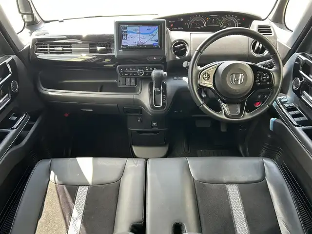 ホンダ Ｎ ＢＯＸ L ターボ 岩手県 2021(令3)年 3万km プラチナホワイトパール ワンオーナー/4WD/ホンダセンシング/社外ナビ/両側パワースライドドア/前方ドライブレコーダー/バックカメラ/シートヒーター/LEDヘッドライト/フォグランプ/オートライト/ヘッドライトレベライザー/純正15インチアルミホイール/Bluetooth/プッシュスタート/スマートキー/エンジンスターターリモコン