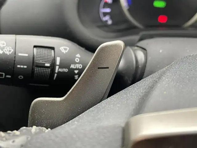 レクサス ＮＸ 300h Fスポーツ 岡山県 2019(令1)年 8.1万km ホワイトノーヴァガラスフレーク コーナーセンサー/BSM/カーテンエアバック/レーンキープアシスト/LEDライト/パドルシフト/純正アルミホイール/純正フロアマット/パワーシート/エアシート/しBSM/カーテンエアバック/レーンキープアシスト/LEDライト/パドルシフト/純正アルミホイール/純正フロアマット/パワーシート/エアシート/シートヒーター