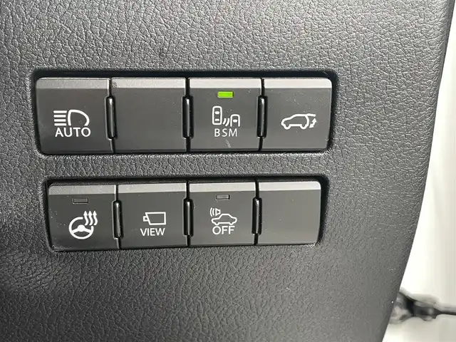レクサス ＮＸ 300h Fスポーツ 岡山県 2019(令1)年 8.1万km ホワイトノーヴァガラスフレーク コーナーセンサー/BSM/カーテンエアバック/レーンキープアシスト/LEDライト/パドルシフト/純正アルミホイール/純正フロアマット/パワーシート/エアシート/しBSM/カーテンエアバック/レーンキープアシスト/LEDライト/パドルシフト/純正アルミホイール/純正フロアマット/パワーシート/エアシート/シートヒーター