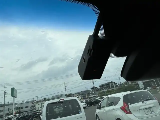 レクサス ＮＸ 300h Fスポーツ 岡山県 2019(令1)年 8.1万km ホワイトノーヴァガラスフレーク コーナーセンサー/BSM/カーテンエアバック/レーンキープアシスト/LEDライト/パドルシフト/純正アルミホイール/純正フロアマット/パワーシート/エアシート/しBSM/カーテンエアバック/レーンキープアシスト/LEDライト/パドルシフト/純正アルミホイール/純正フロアマット/パワーシート/エアシート/シートヒーター