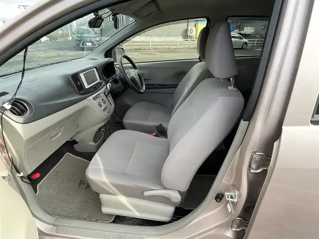 トヨタ ピクシスエポック Xf SA 道央・札幌 2014(平26)年 11.8万km ライトローズマイカメタリック ４WD/純正ディーラーOPナビ/AM/FM/BT/ワンセグ/スマートアシスト/衝突被害軽減ブレーキ/横滑り防止装置/バックカメラ/ドライブレコーダー/エコアイドル/リモコンキー/ハロゲンヘッドライト/ヘッドライトレベライザー/電動格納ミラー/純正フロアマット/ドアバイザー/スペアキー