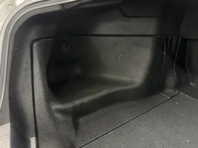 トヨタ クラウン ハイブリッド RS アドバンス 三重県 2019(平31)年 10.5万km ホワイトパールクリスタルシャイン MTモード付フロアCVT/純正 8インチナビ/（AM/FM/CD/DVD/Blu-ray/SDREC/SD/USB/Bluetooth/Miracast/AUX/TV）/【OP】パノラミックビューモニター*1/【OP】トヨタプレミアムサウンド（16スピーカー/12chオーディオAMP）/ドライブレコーダー 前後/ETC/Toyota Safety Sense/・プリクラッシュセーフティ/・レーントレーシングアシスト/・レーダークルコン/・ロードサインアシスト/・オートハイビーム/・ブラインドスポットモニター＋リヤクロストラフィックアラート*1/・インテリジェントクリアランスソナー［パーキングサポートブレーキ（静止物）］*1/・インテリジェント パーキングアシスト2（巻き込み警報機能付）*1/・リヤカメラディテクション*1/など/装備/・【OP】カラーヘッドアップディスプレイ/・本革シート*2/・シートヒーター＆ベンチレーション（D/N）*2/・パワーシート（Dメモリー付8way＋ランバーサポート/N4way）/・パドルシフト/・雨滴感応式フロントワイパー/・AC100Vコンセント（100W）/・3眼LED＆オートライト/・左右独立オートエアコン/など/*…セットでメーカーOP